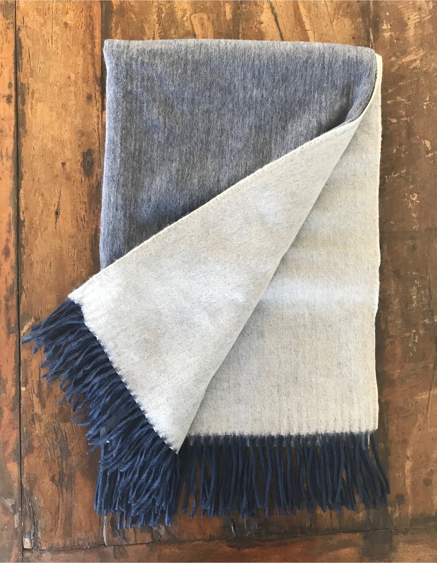 Cashmere Throw Washed Navy